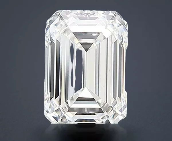 2.09 Carat · E · VS1 Rare Carat Ideal Cut