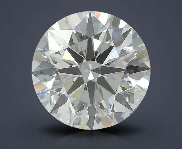 2.74 Carat · H · VS1 Rare Carat Ideal Cut