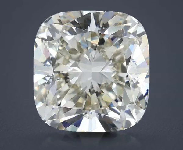 4 Carat · I · VVS2 Rare Carat Ideal Cut