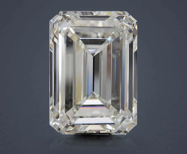 20.03 Carat · G · VS1 Rare Carat Ideal Cut
