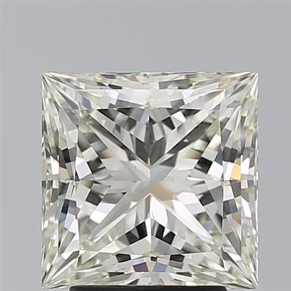 3.21 Carat · K · VS2 Rare Carat Ideal Cut