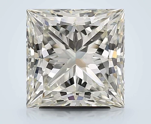 3.21 Carat · K · VS2 Rare Carat Ideal Cut
