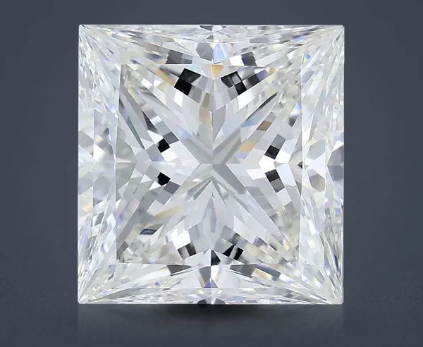 8.83 Carat · G · VVS2 Rare Carat Ideal Cut