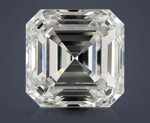 2.05 Carat · G · VS1 Rare Carat Ideal Cut