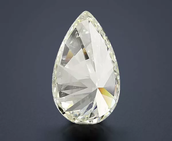 5.01 Carat · I · SI1 Rare Carat Ideal Cut