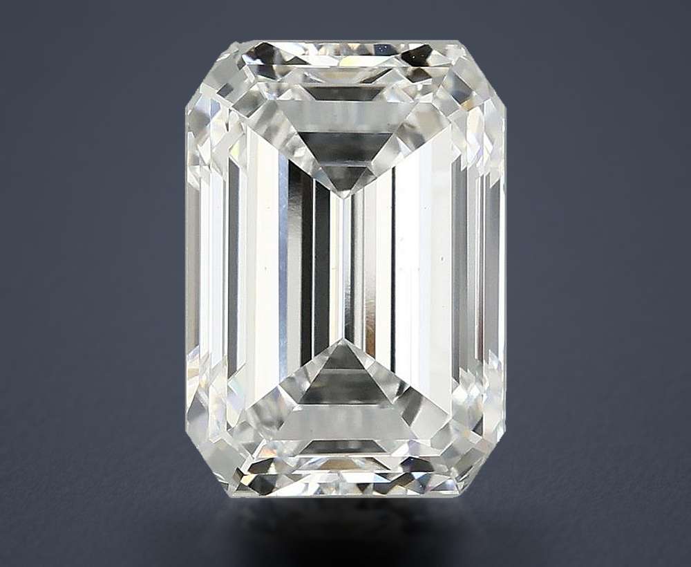 4.37 Carat · E · VS1 Rare Carat Ideal Cut
