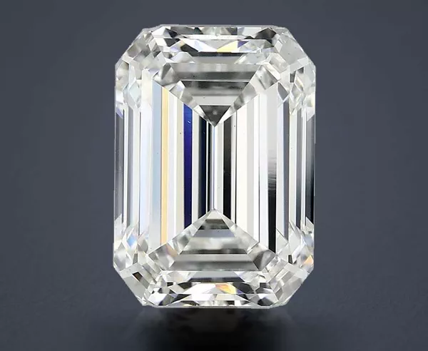 4.2 Carat · E · VS1 Rare Carat Ideal Cut