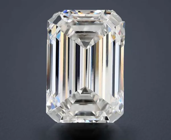 4.02 Carat · E · VVS1 Rare Carat Ideal Cut