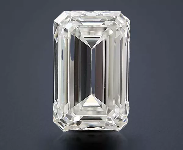 5.75 Carat · G · VS1 Rare Carat Ideal Cut