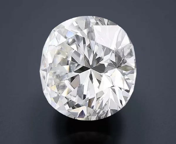 4.42 Carat · F · VVS2 Rare Carat Ideal Cut