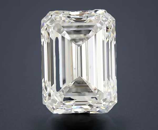 2.5 Carat · F · VS2 Rare Carat Ideal Cut