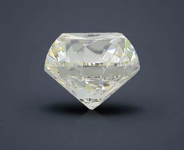 3.57 Carat · I · VVS2 excellent Cut