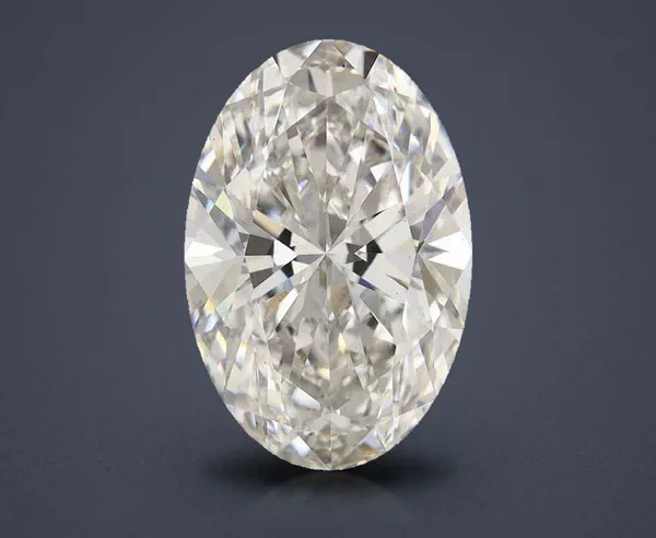7.76 Carat · G · VS2 Rare Carat Ideal Cut