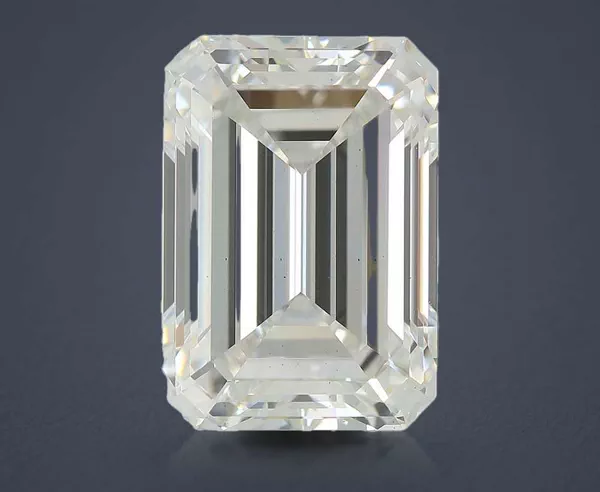 5.2 Carat · E · VS1 Rare Carat Ideal Cut