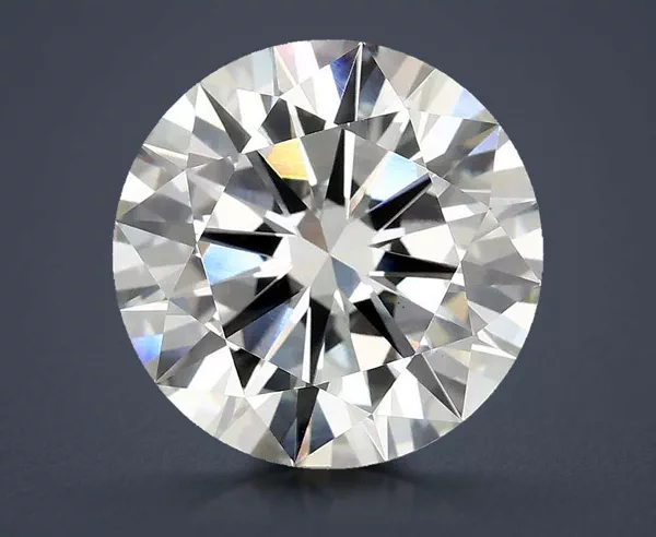 4.9 Carat · G · VS1 Rare Carat Ideal Cut
