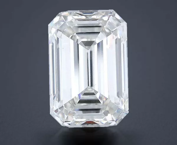 7.05 Carat · G · VS1 Rare Carat Ideal Cut