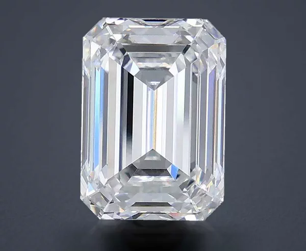 4.33 Carat · D · VVS2 Rare Carat Ideal Cut