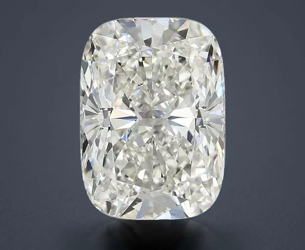 3.59 Carat · G · VS1 Rare Carat Ideal Cut