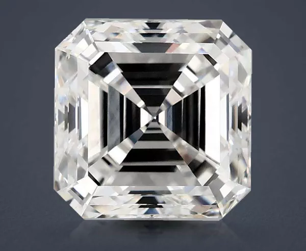 4.02 Carat · E · VVS2 Rare Carat Ideal Cut