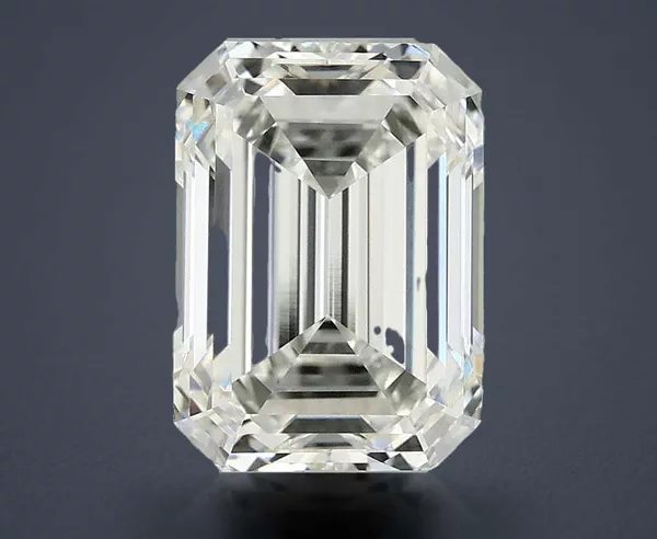 4.05 Carat · H · VS1 Rare Carat Ideal Cut