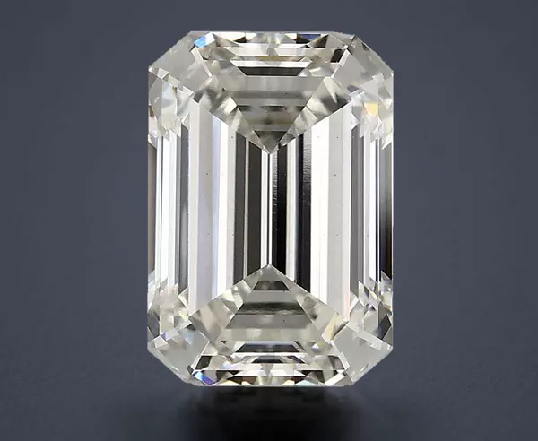 3.12 Carat · G · VS2 Rare Carat Ideal Cut