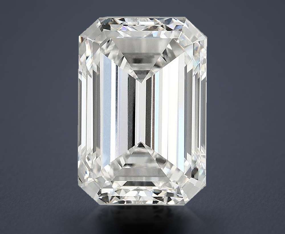 4 Carat · E · VS1 Rare Carat Ideal Cut