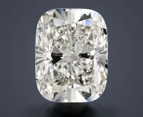 3.06 Carat · H · VVS2 Rare Carat Ideal Cut