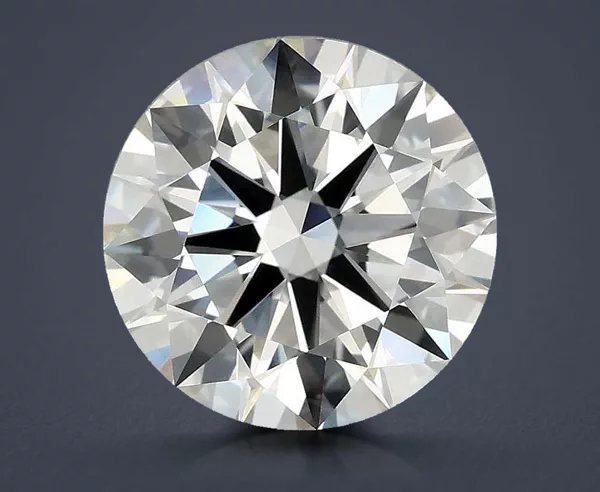 3.93 Carat · G · VVS2 Rare Carat Ideal Cut