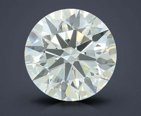 2.72 Carat · H · VS1 Rare Carat Ideal Cut