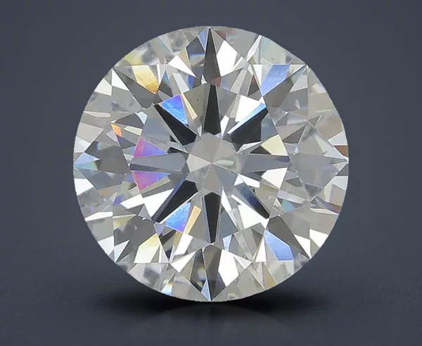 3.72 Carat · G · VS1 Rare Carat Ideal Cut