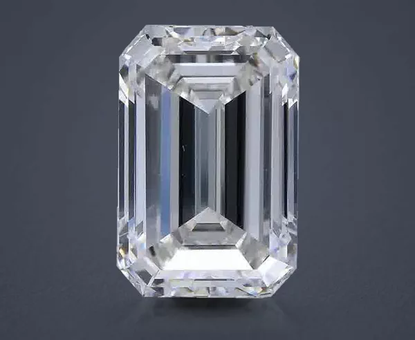 6.36 Carat · F · VS1 Rare Carat Ideal Cut