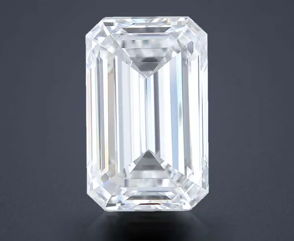 9.11 Carat · E · VS1 Rare Carat Ideal Cut
