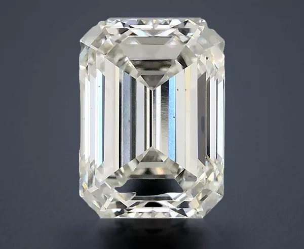 3.04 Carat · H · VS2 Rare Carat Ideal Cut