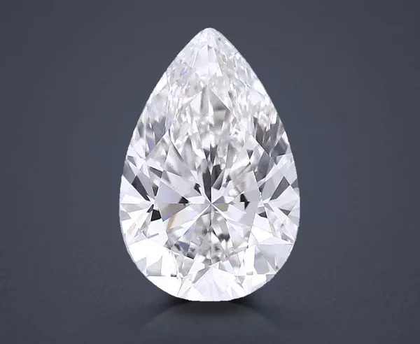 5.21 Carat · G · VS1 Rare Carat Ideal Cut
