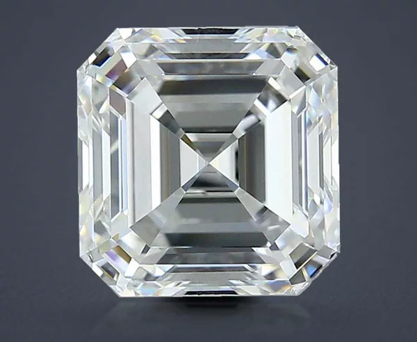 2.47 Carat · G · VS1 Rare Carat Ideal Cut