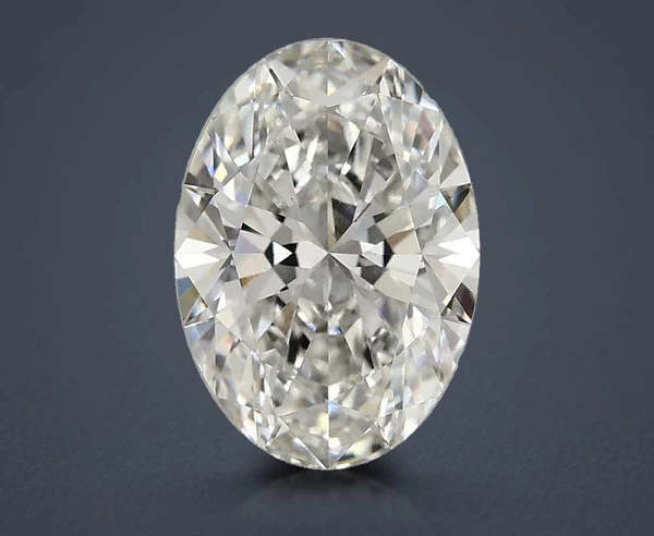 2.47 Carat · G · VS1 Rare Carat Ideal Cut