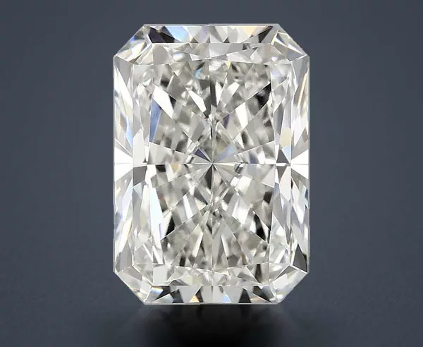 4.51 Carat · G · VS1 Rare Carat Ideal Cut