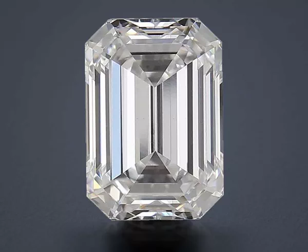 4.07 Carat · D · VS1 Rare Carat Ideal Cut