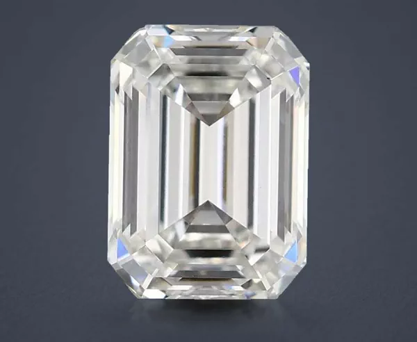 2.06 Carat · G · VVS2 Rare Carat Ideal Cut