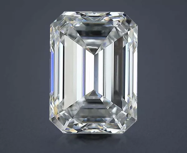 2.01 Carat · E · VVS2 Rare Carat Ideal Cut