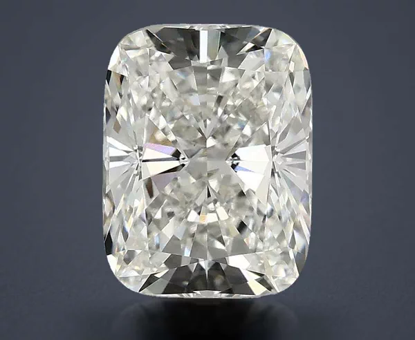 3.04 Carat · F · VS1 Rare Carat Ideal Cut