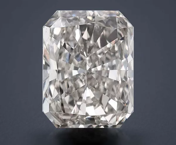 2.8 Carat · I · VS1 Rare Carat Ideal Cut