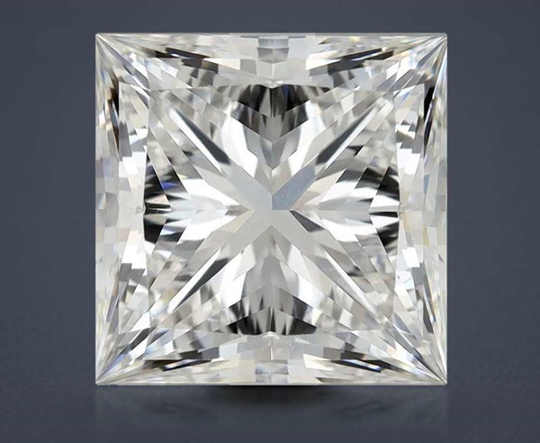 2.61 Carat · G · VVS2 Rare Carat Ideal Cut