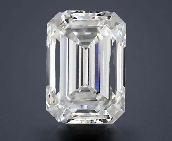 1.06 Carat · D · VVS1 Rare Carat Ideal Cut