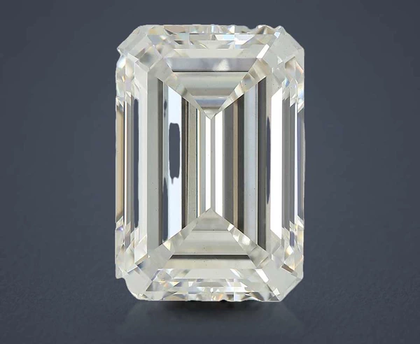5.02 Carat · G · VVS2 Rare Carat Ideal Cut