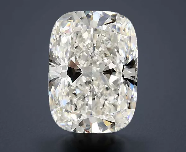 2.1 Carat · F · VS1 Rare Carat Ideal Cut