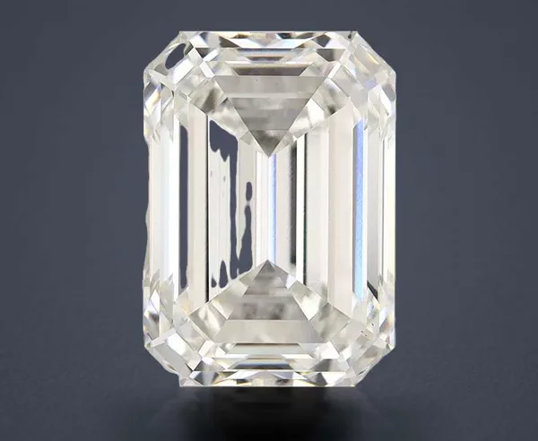 5.72 Carat · G · VS1 Rare Carat Ideal Cut