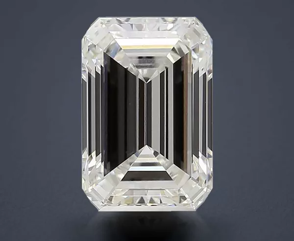 4.51 Carat · F · VVS2 Rare Carat Ideal Cut