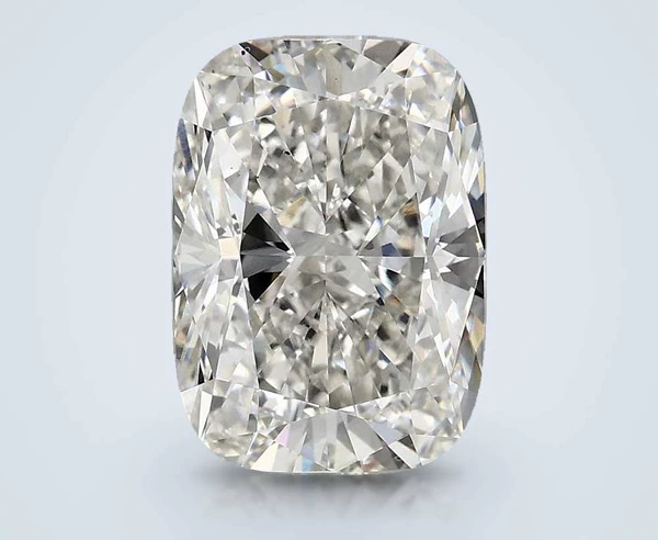 4.05 Carat · G · VS2 Rare Carat Ideal Cut