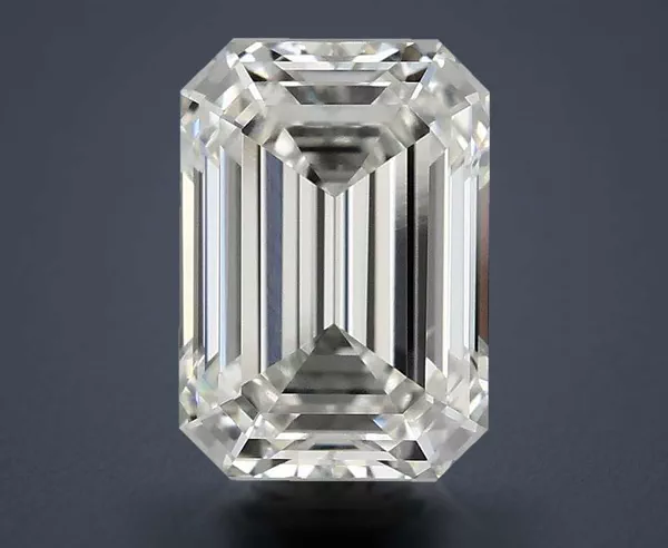 2.48 Carat · F · VVS2 Rare Carat Ideal Cut
